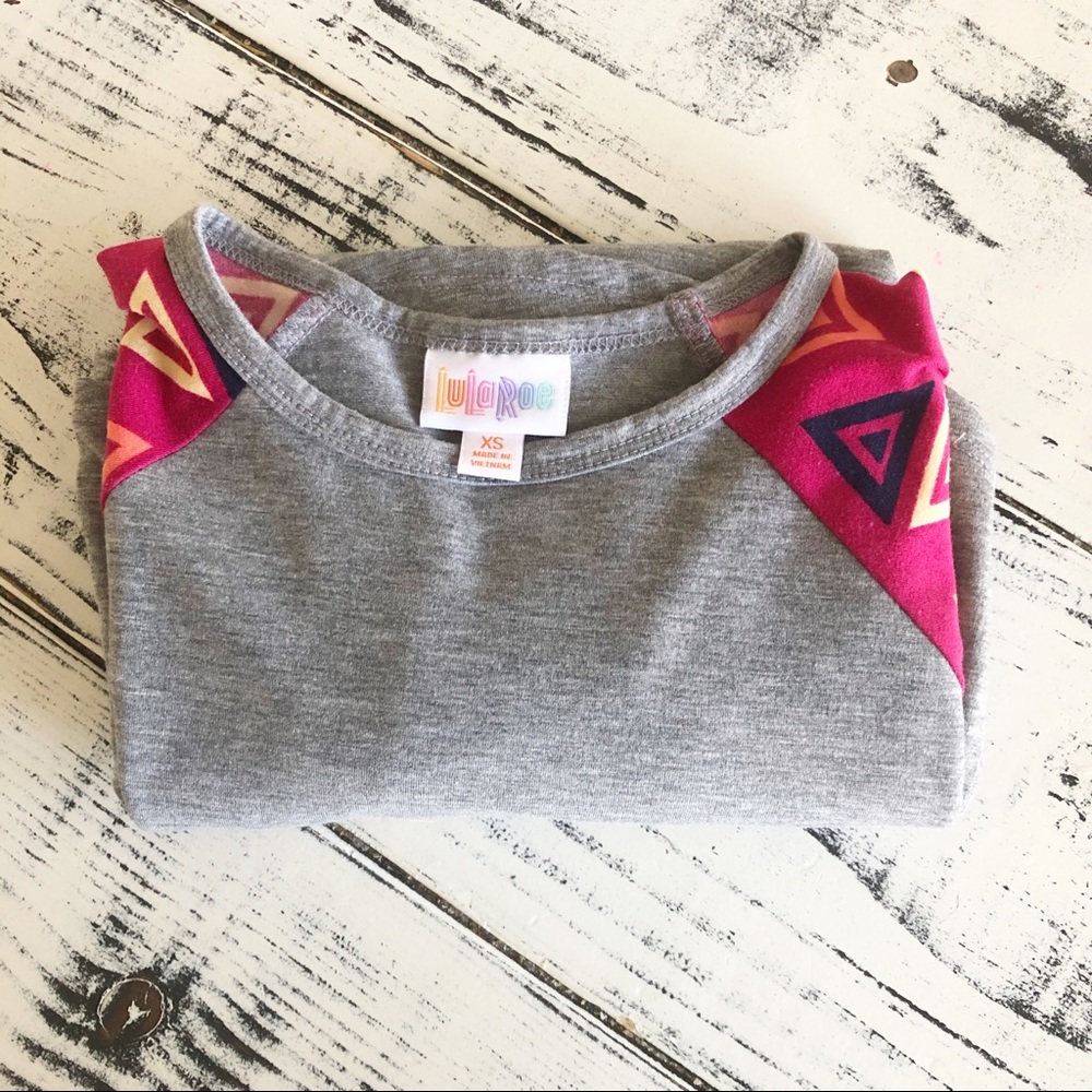 LulaRoe XS Randy tee - Picture 3 of 3